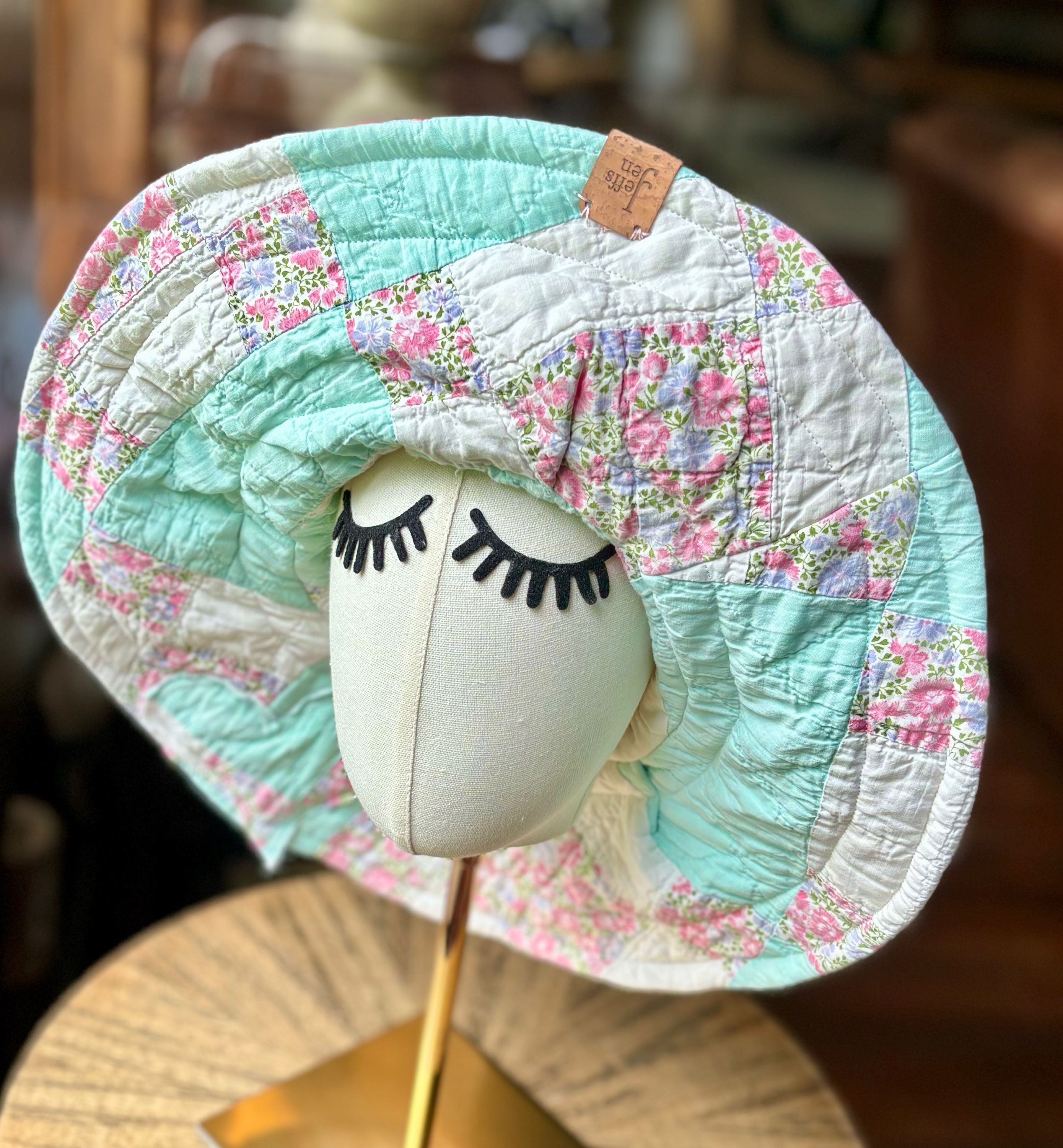 Sombrero de cubo reversible