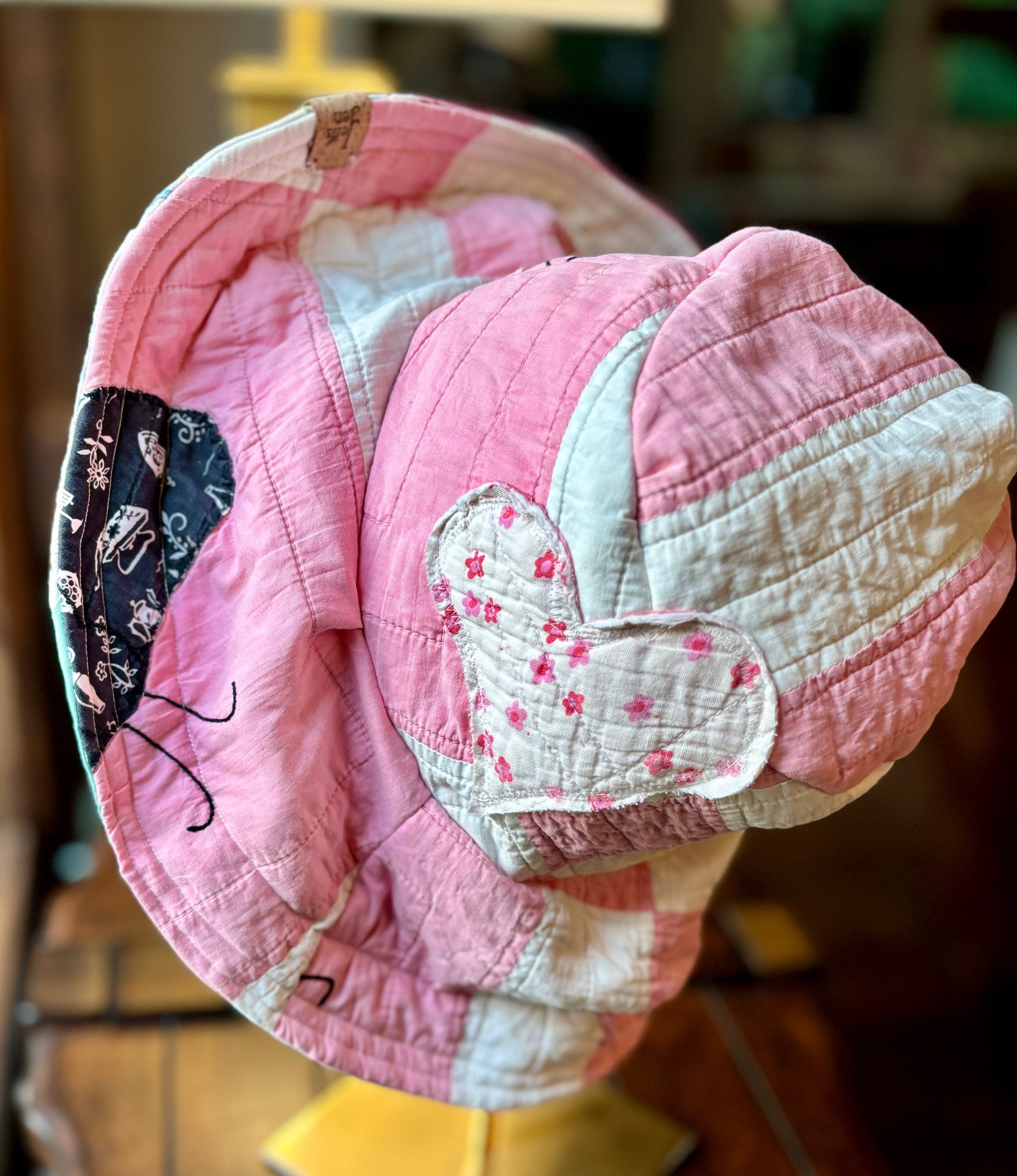 Sombrero de cubo reversible