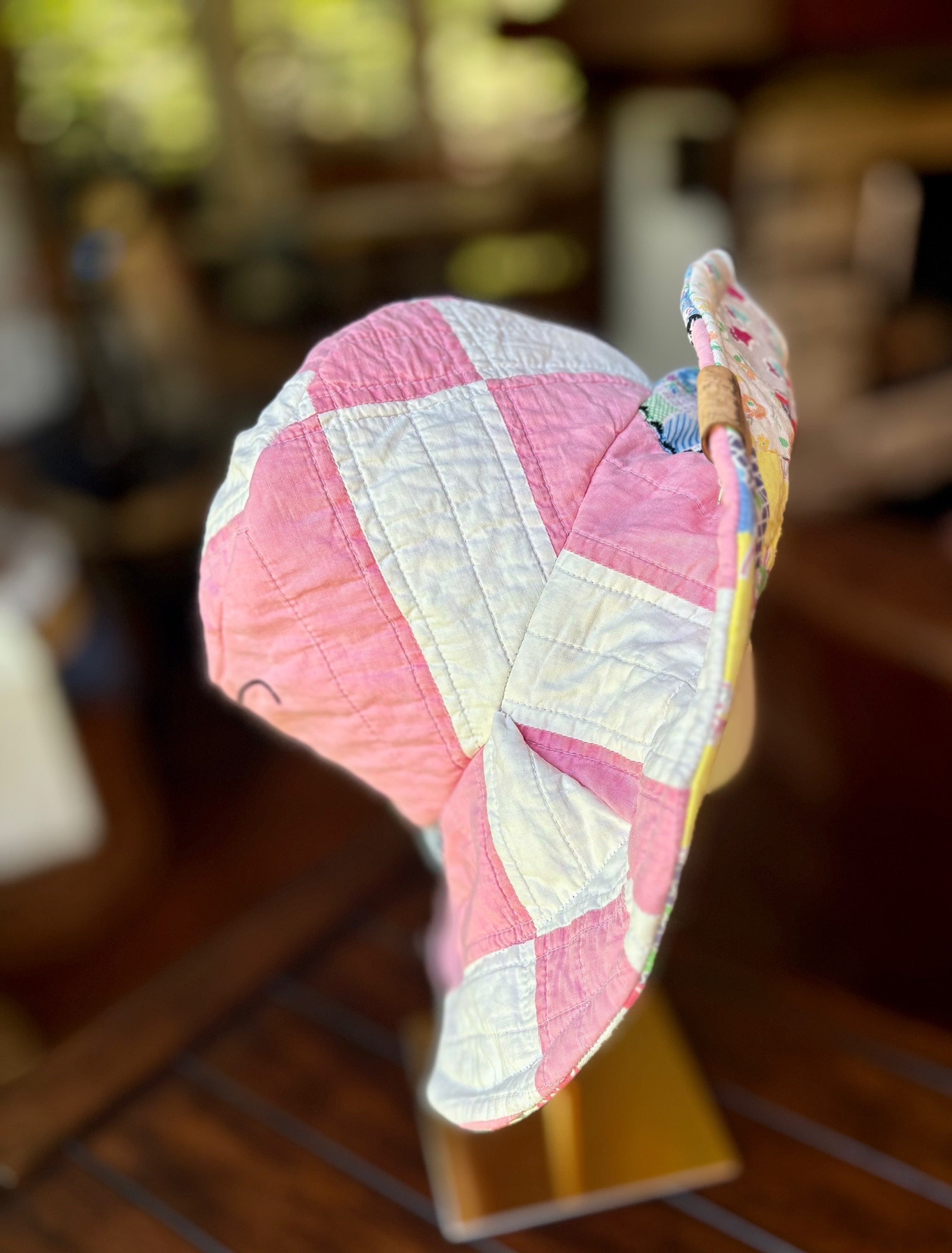 Sombrero de cubo reversible