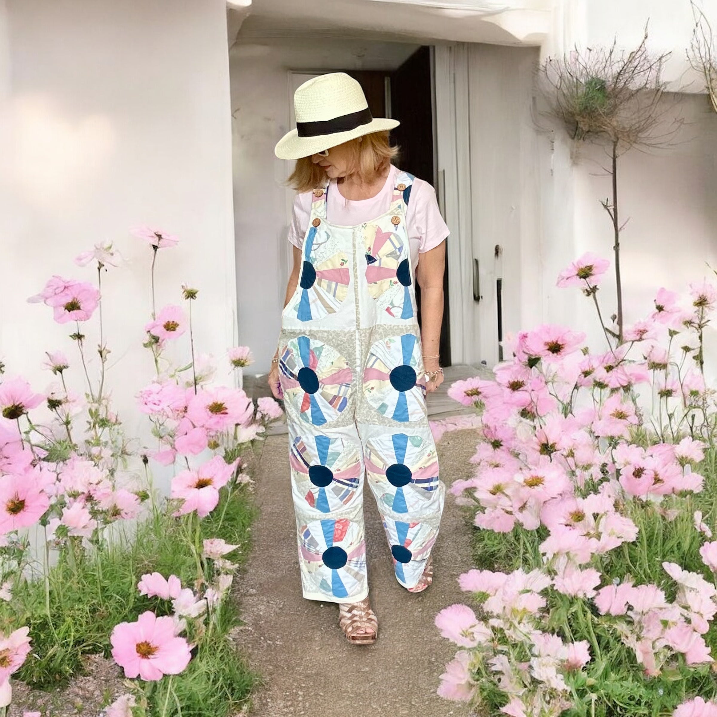 Dresden Plate Overalls