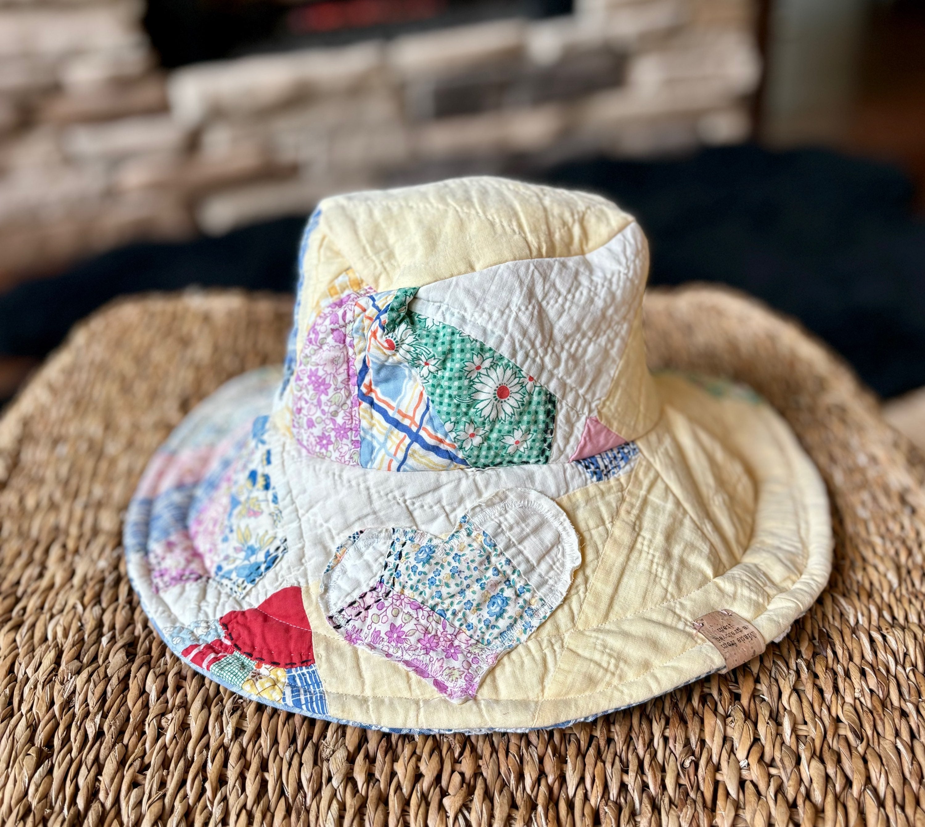 Sombrero de cubo reversible