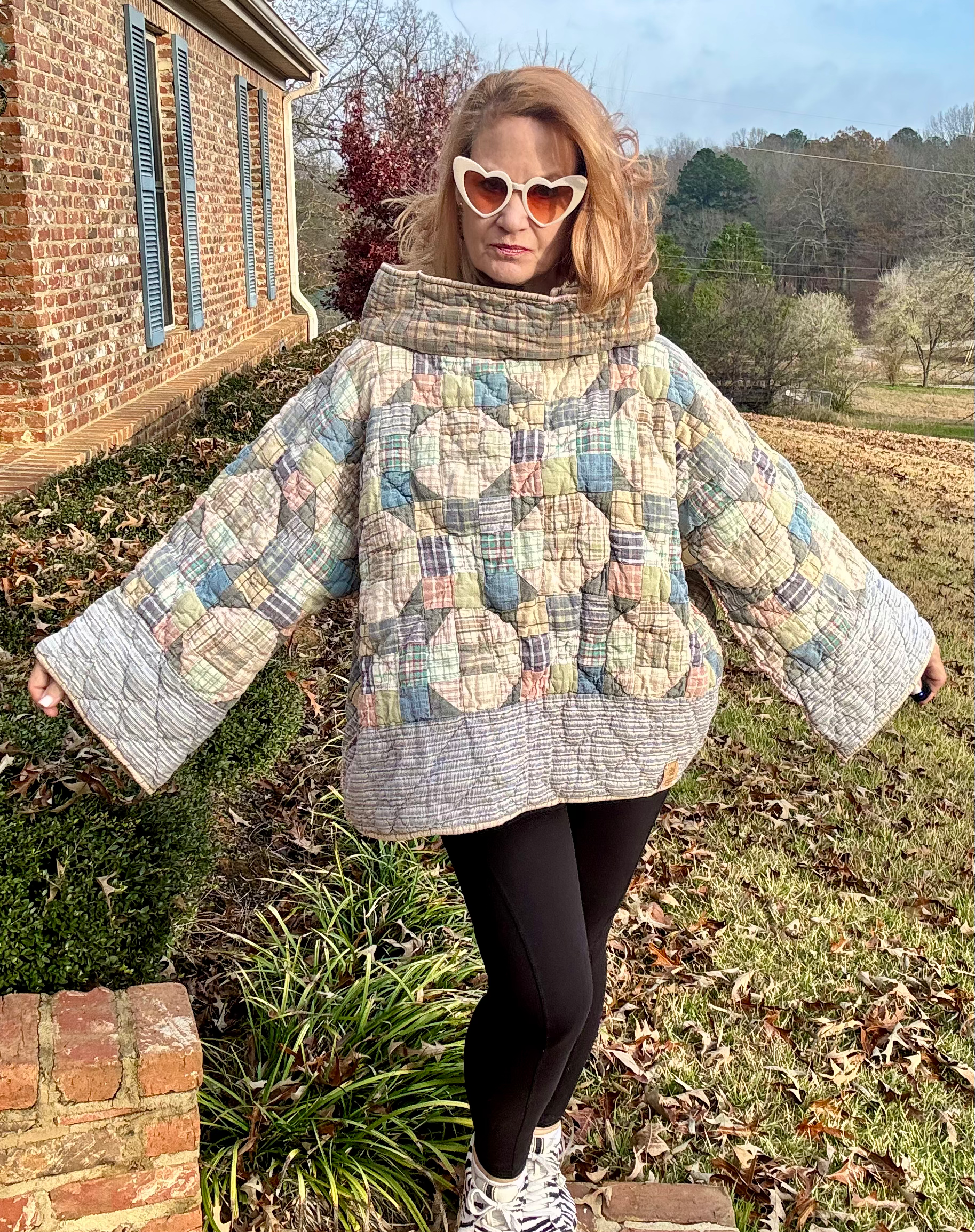 BEAUTIFUL cropped Tunic