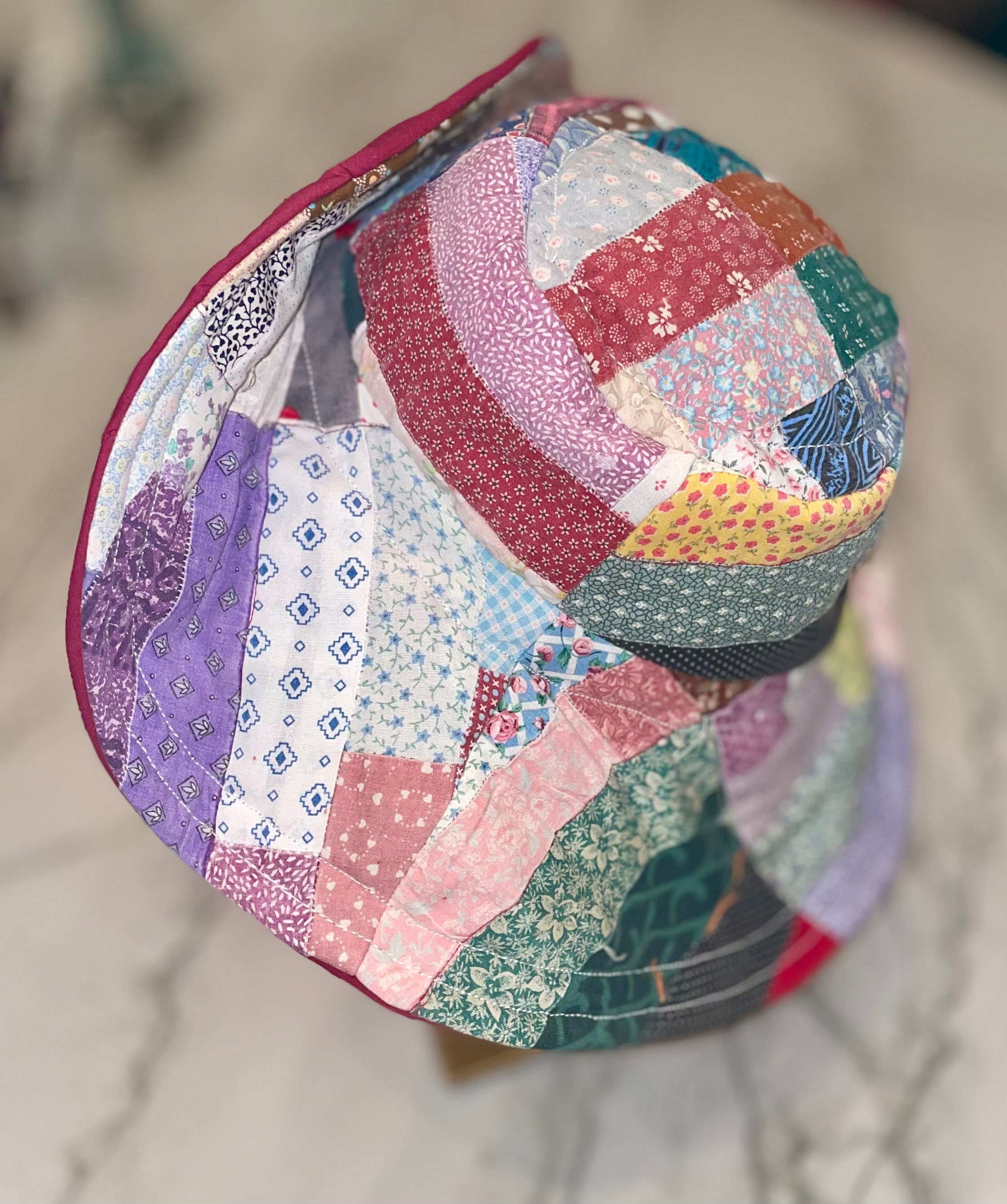 Sombrero de cubo reversible