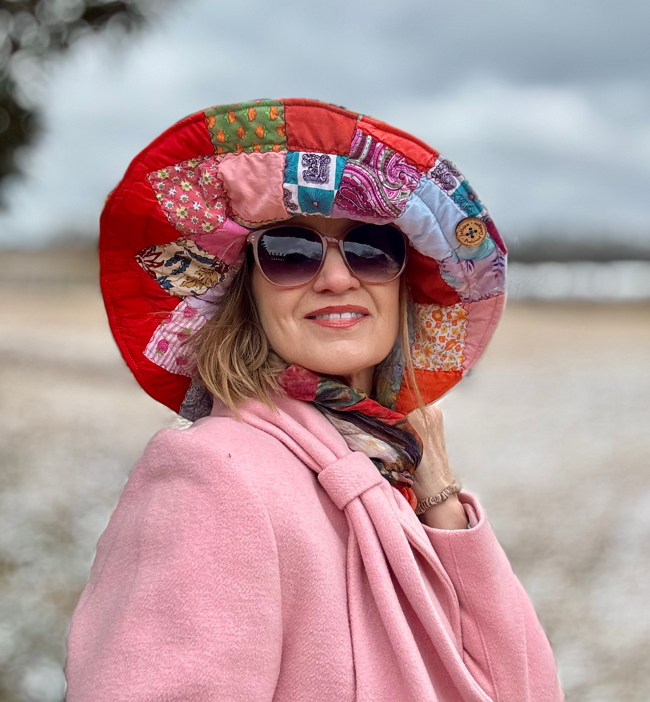 Sombrero de cubo reversible