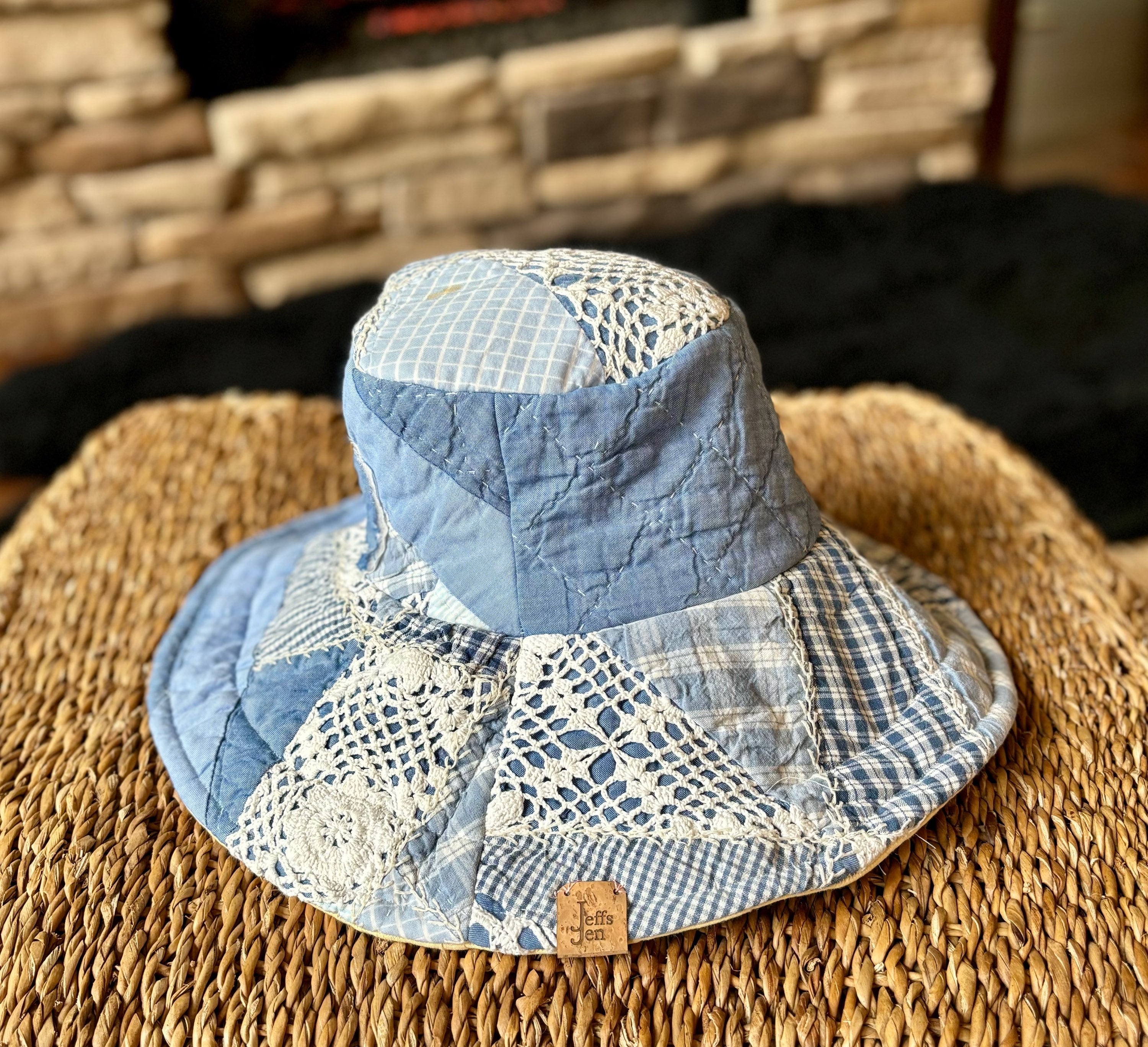 Sombrero de cubo reversible