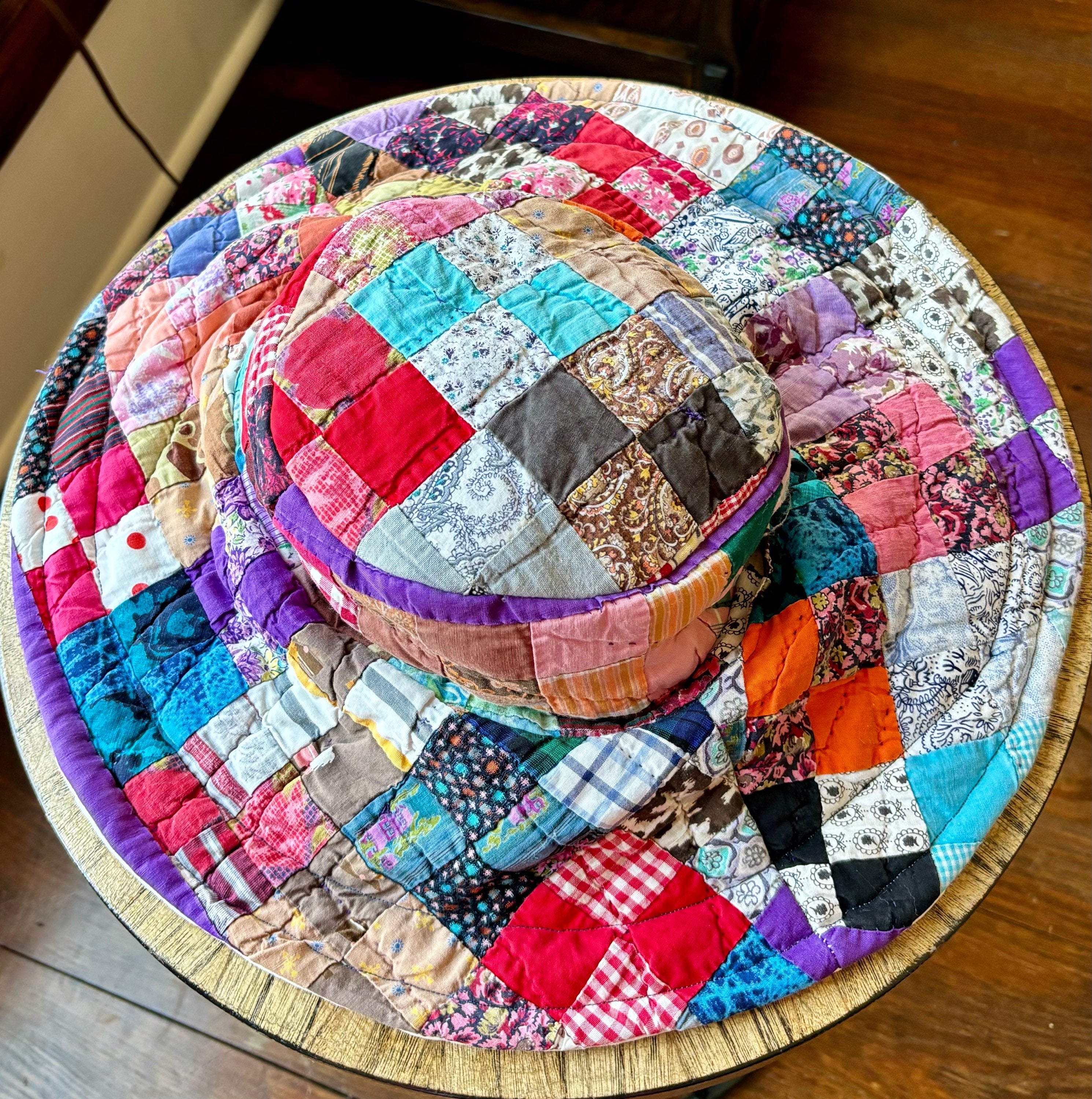 Sombrero de cubo reversible