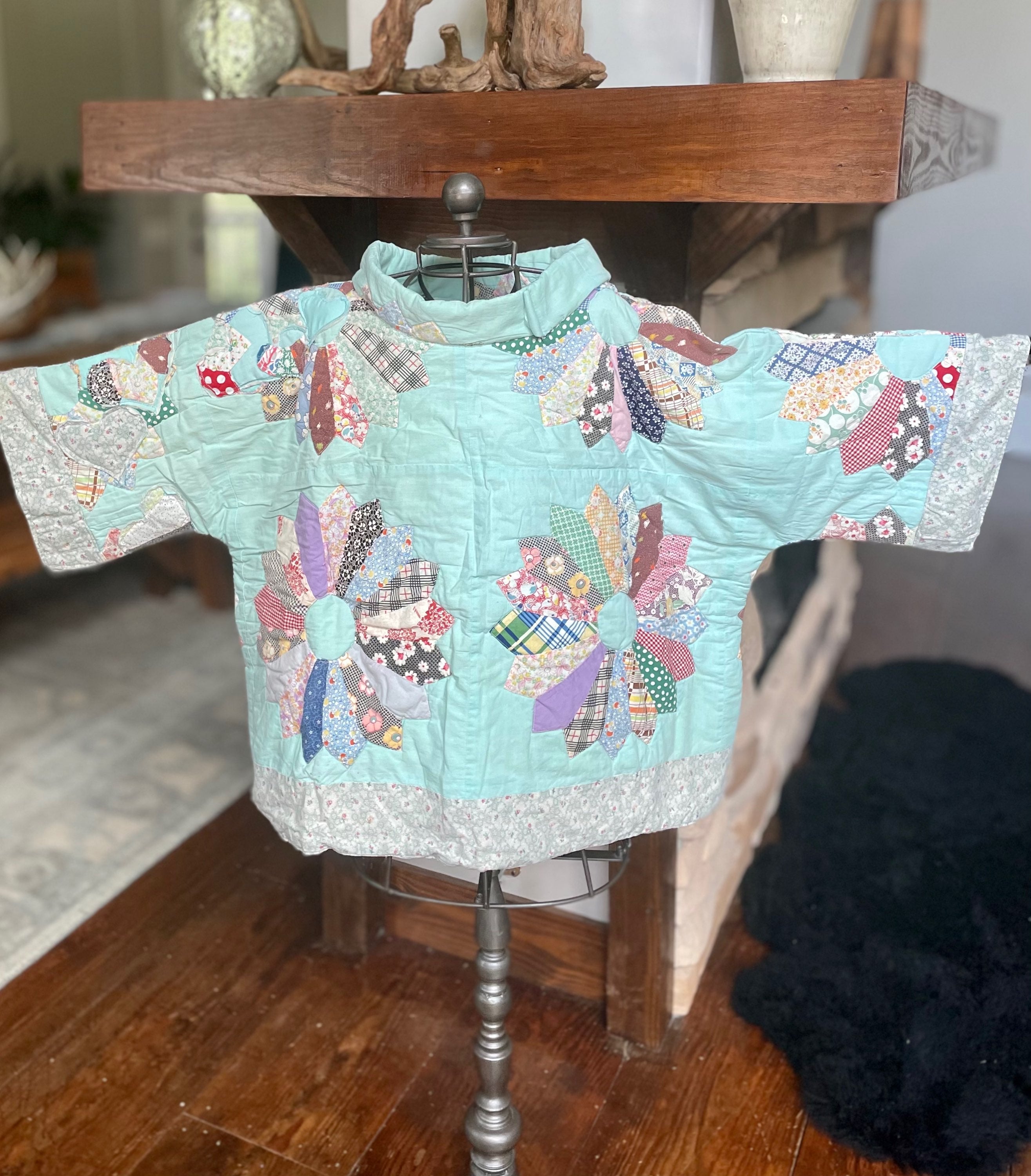 Cropped Tunic Jackie-O Collar