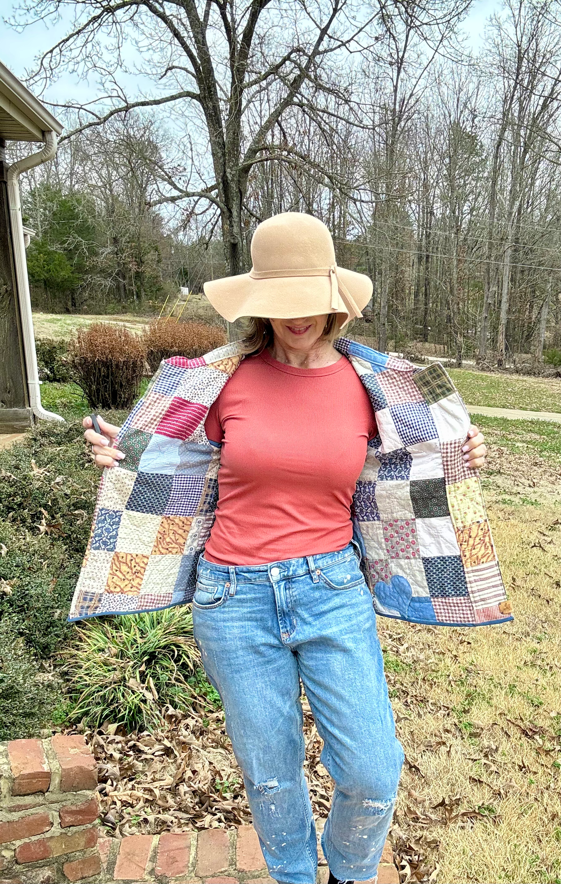 Reversible postage stamp Vest