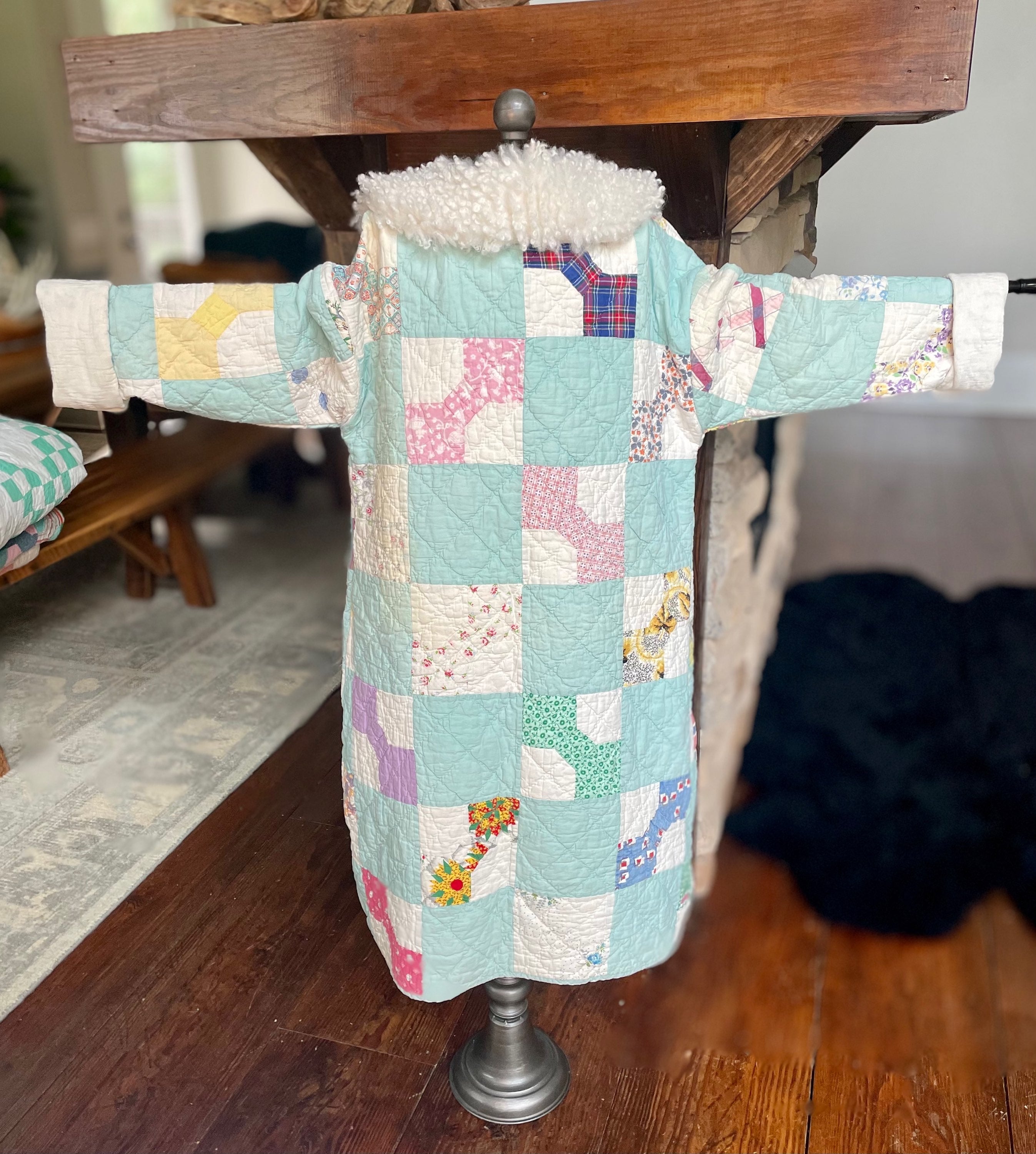 Long Cowboy Coat (with fuzzy collar)