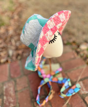 Sombrero de cubo reversible