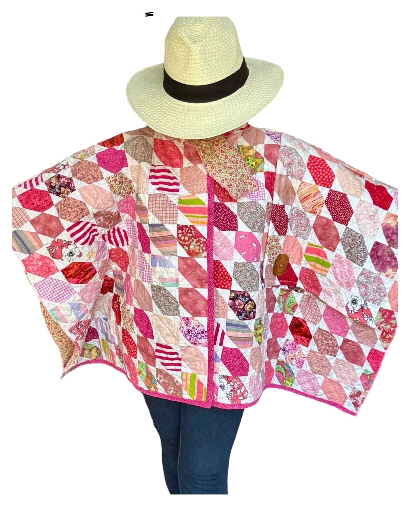 Ellen (Cropped Squared Cloak)