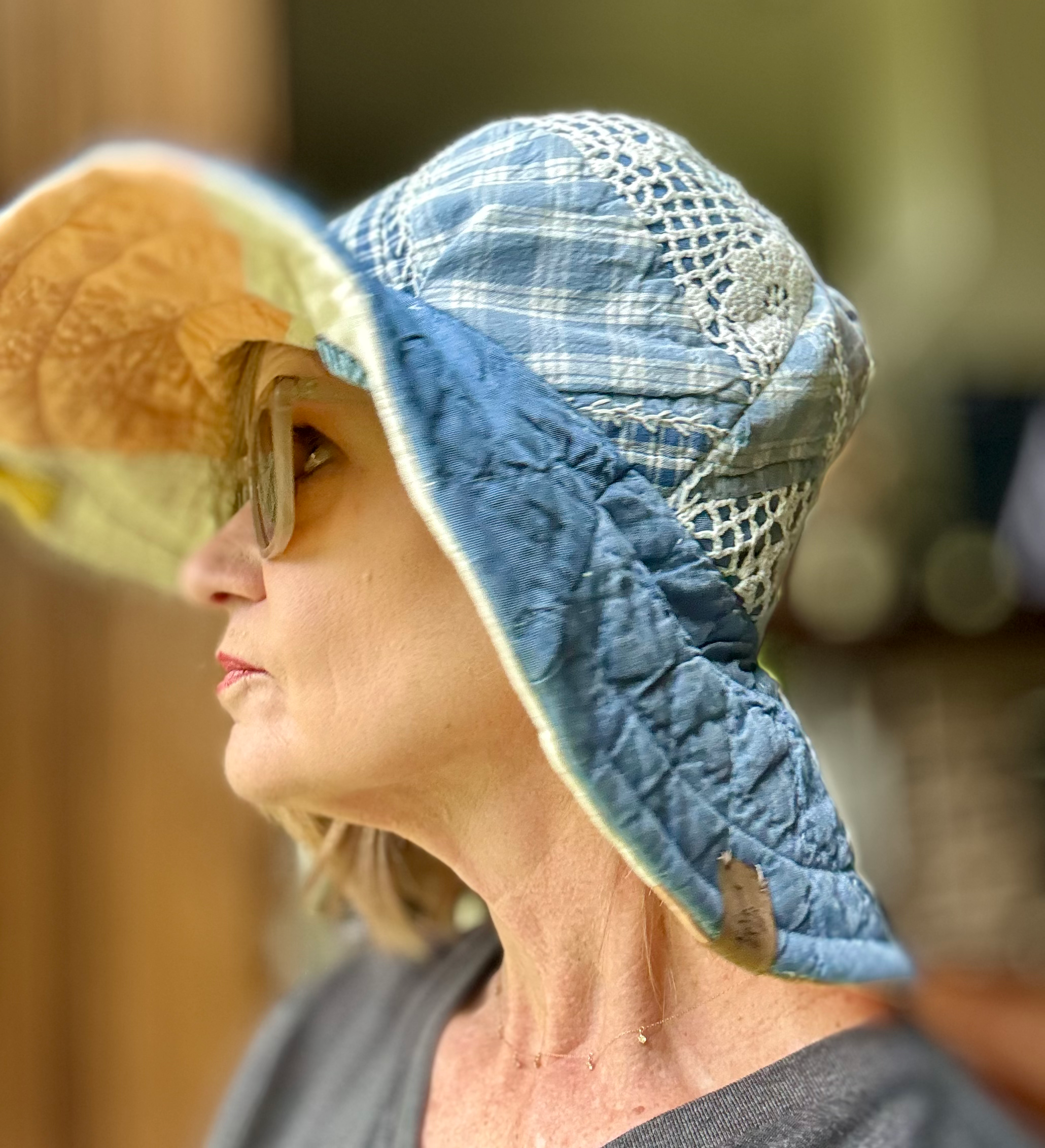 Sombrero de cubo reversible