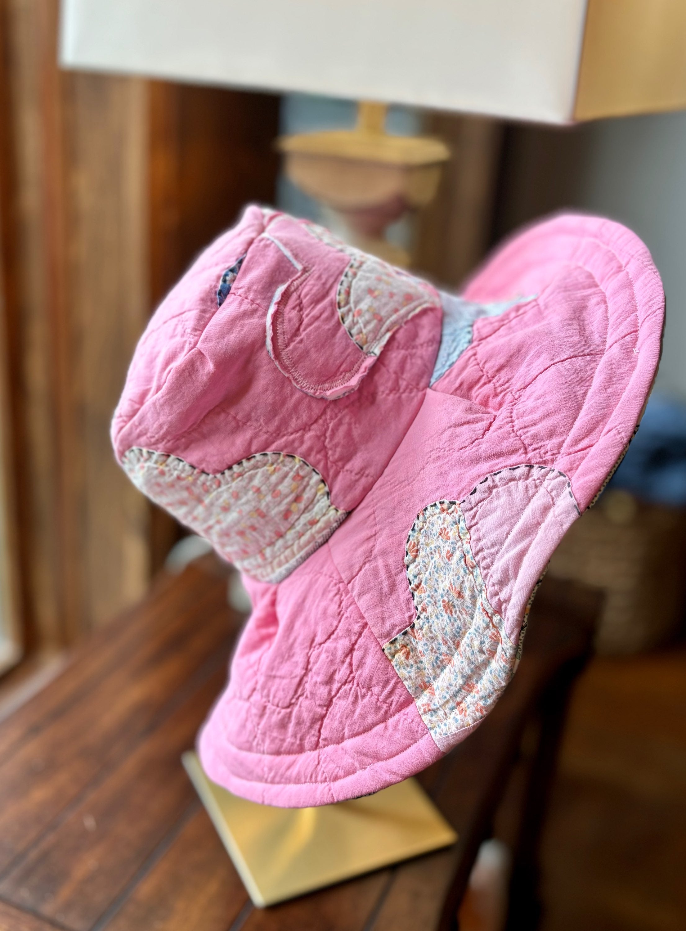 Sombrero de cubo reversible