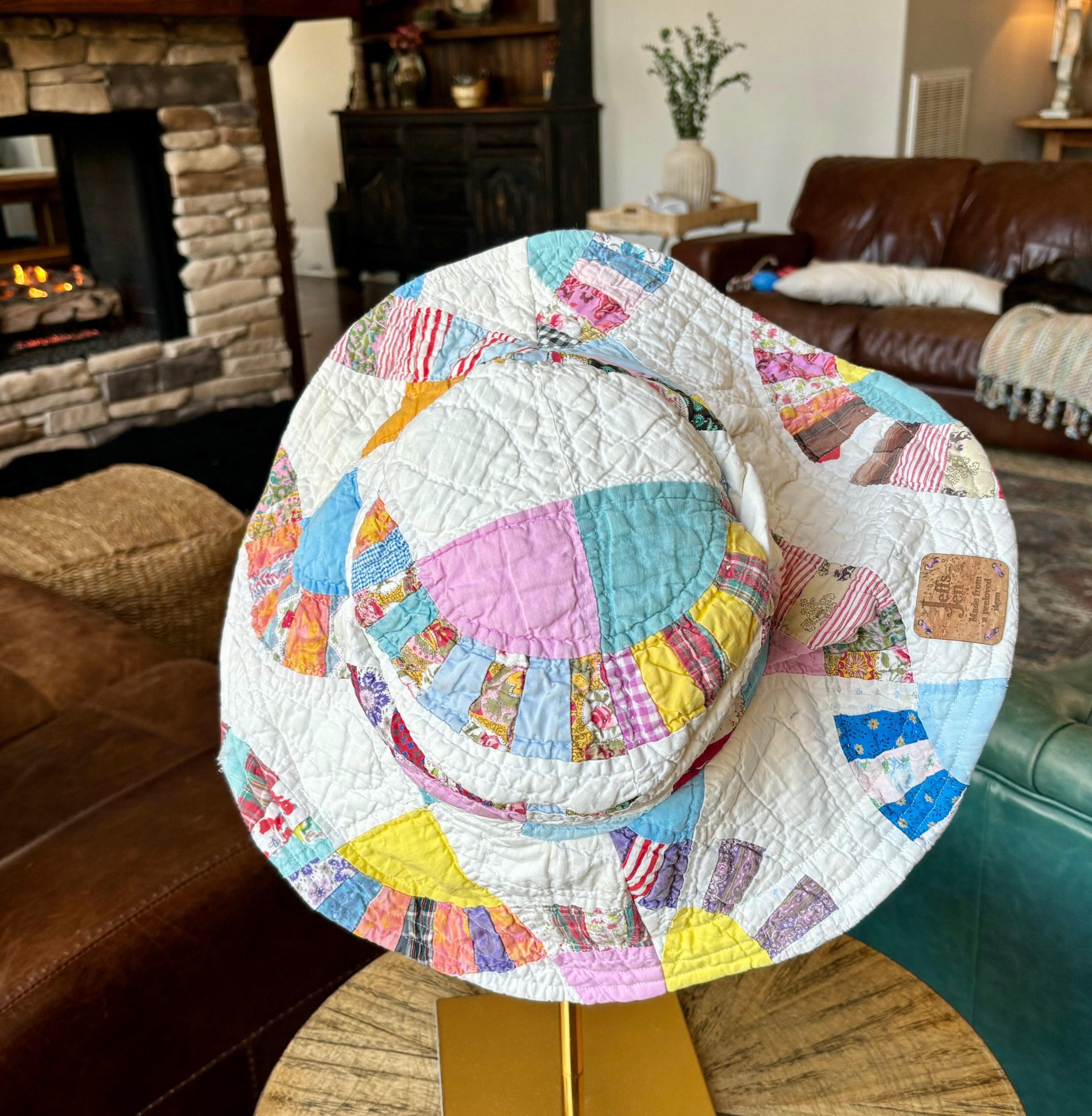Sombrero de cubo reversible